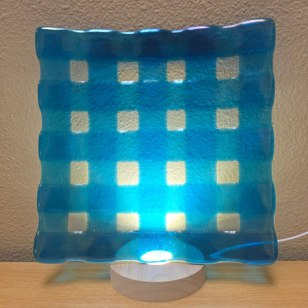 9 1/4 x 9 1/4 inch crosshatch pattern glass square